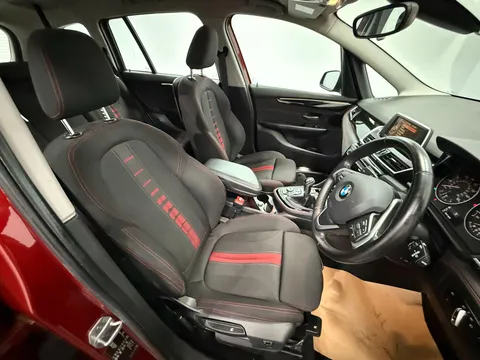 BMW 2 SERIES 218i Sport 5dr