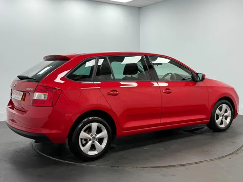 SKODA RAPID SPACEBACK 1.6 TDI CR 90 SE 5dr