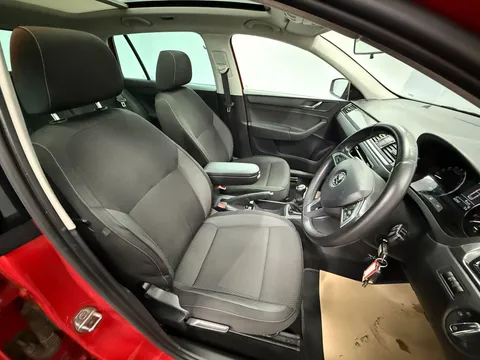 SKODA RAPID SPACEBACK 1.6 TDI CR 90 SE 5dr