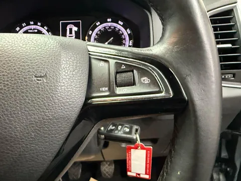 SKODA KAROQ 1.6 TDI SE 5dr