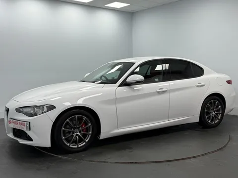 ALFA ROMEO GIULIA 2.0 TB Super 4dr Auto