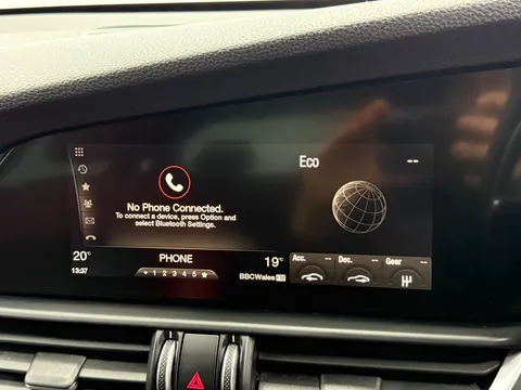 ALFA ROMEO GIULIA 2.0 TB Super 4dr Auto