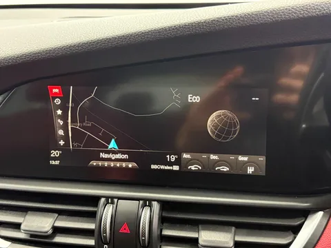 ALFA ROMEO GIULIA 2.0 TB Super 4dr Auto