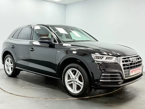 AUDI Q5 2.0 TDI Quattro S Line 5dr S Tronic