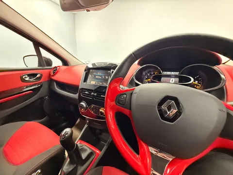 RENAULT CLIO 1.5 dCi 90 Dynamique S MediaNav Energy 5dr