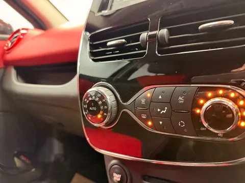 RENAULT CLIO 1.5 dCi 90 Dynamique S MediaNav Energy 5dr