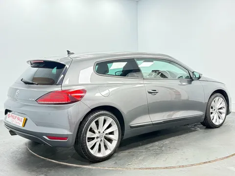 VOLKSWAGEN SCIROCCO 2.0 TDi BlueMotion Tech GT 3dr DSG