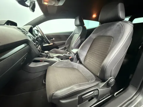 VOLKSWAGEN SCIROCCO 2.0 TDi BlueMotion Tech GT 3dr DSG