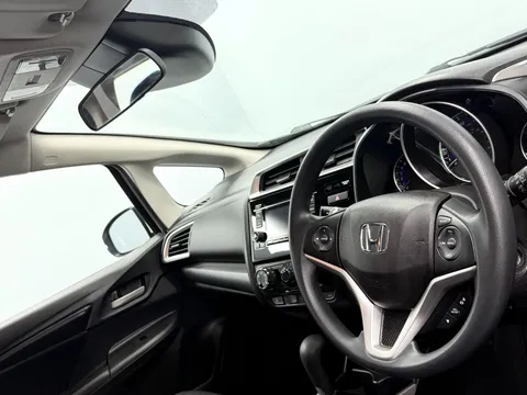 HONDA JAZZ 1.3 i-VTEC S 5dr CVT