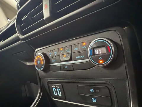 Ford Ecosport Titanium Tdci 1.5 EcoBlue Titanium Euro 6 (s/s) 5dr