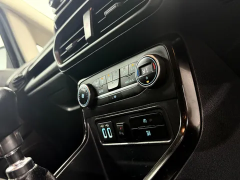 FORD ECOSPORT 1.0 EcoBoost 125 Titanium 5dr