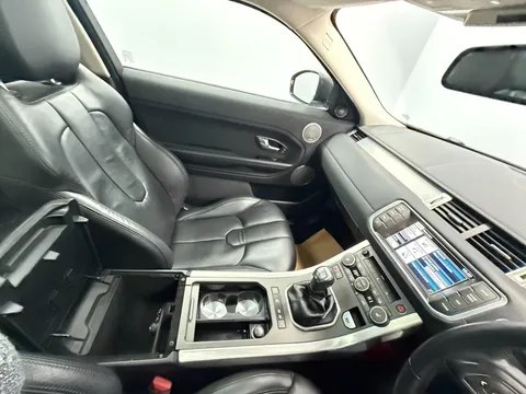 LAND ROVER RANGE ROVER EVOQUE 2.2 SD4 Pure 3dr [Tech Pack]