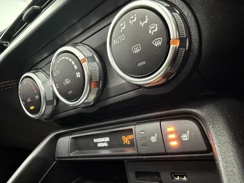 MAZDA MX-5 2.0 Sport Nav 2dr