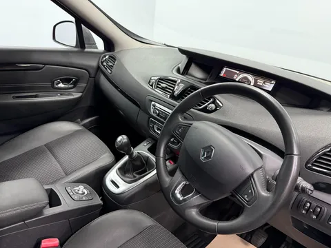 RENAULT SCENIC 1.5 dCi Dynamique TomTom Energy 5dr [Start Stop]