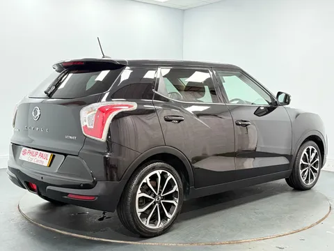 SSANGYONG TIVOLI 1.6 Ultimate 5dr