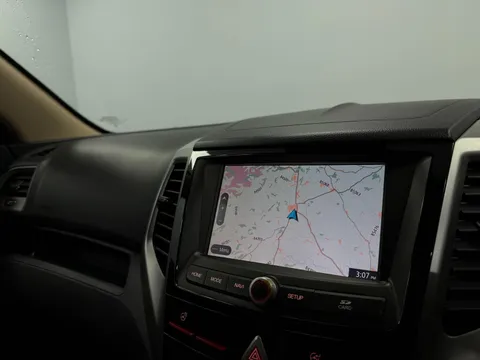 SSANGYONG TIVOLI 1.6 Ultimate 5dr