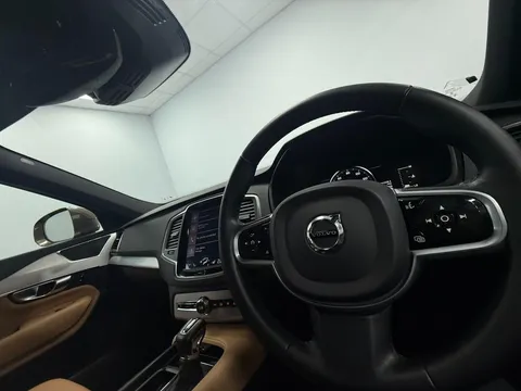 VOLVO XC90 2.0 D5 PowerPulse Momentum Pro 5dr AWD Geartronic