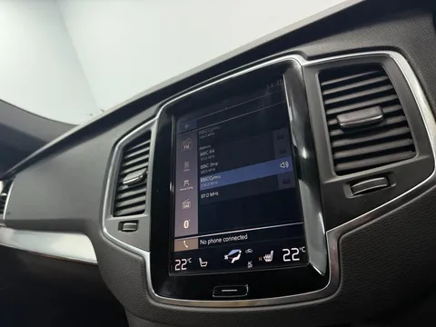 VOLVO XC90 2.0 D5 PowerPulse Momentum Pro 5dr AWD Geartronic