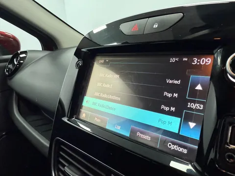 RENAULT CLIO 1.5 dCi 90 Dynamique Nav 5dr