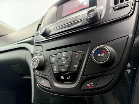 VAUXHALL INSIGNIA DIESEL HATCHBACK 2.0 CDTi [163] SE 5dr Auto