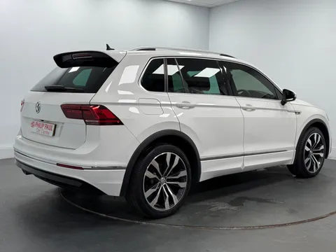VOLKSWAGEN TIGUAN 2.0 TDi 150 R-Line Tech 5dr DSG