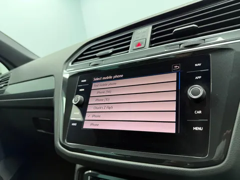 VOLKSWAGEN TIGUAN 2.0 TDi 150 R-Line Tech 5dr DSG