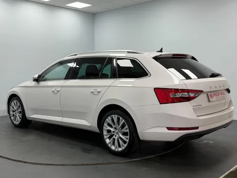 SKODA SUPERB 2.0 TDI CR SE Technology 5dr