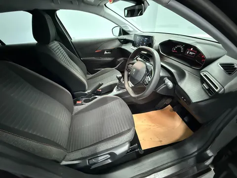 PEUGEOT 208 1.5 BlueHDi 100 Active Premium + 5dr