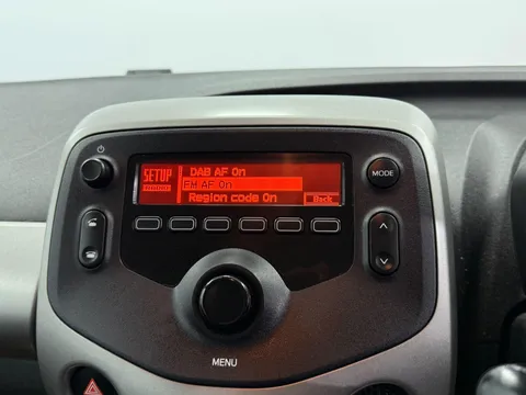 TOYOTA AYGO 1.0 VVT-i X-Play TSS 3dr