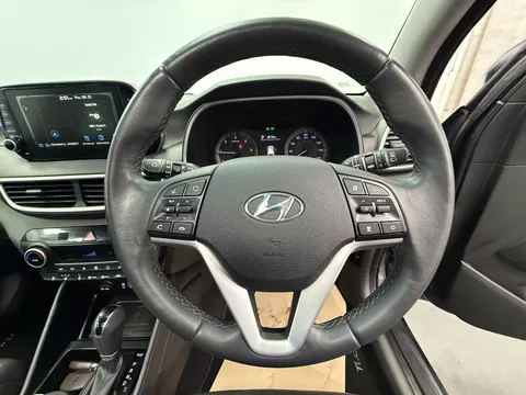 HYUNDAI TUCSON 1.6 CRDi 136 Premium SE 5dr 2WD DCT