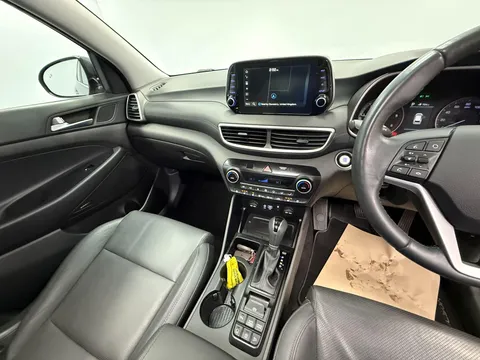 HYUNDAI TUCSON 1.6 CRDi 136 Premium SE 5dr 2WD DCT