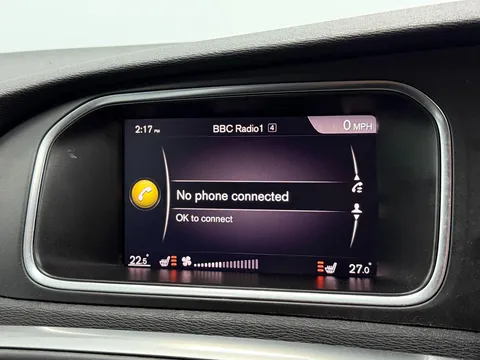 VOLVO V40 T3 [152] R DESIGN Nav Plus 5dr