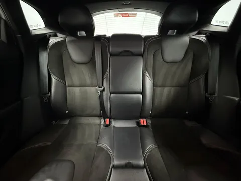 VOLVO V40 T3 [152] R DESIGN Nav Plus 5dr