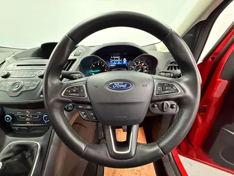 FORD KUGA 2.0 TDCi Zetec 5dr