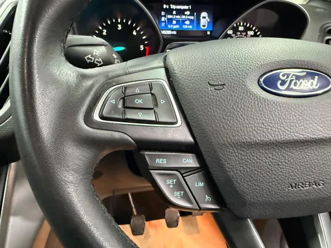 FORD KUGA 2.0 TDCi Zetec 5dr