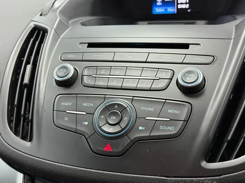 FORD KUGA 2.0 TDCi Zetec 5dr