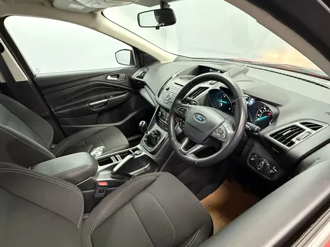 FORD KUGA 2.0 TDCi Zetec 5dr