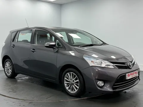 TOYOTA VERSO 1.6 D-4D Icon TSS 5dr