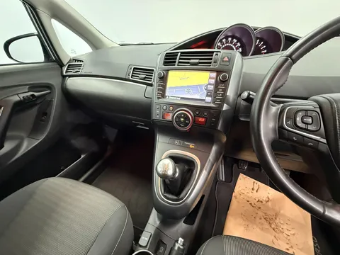 TOYOTA VERSO 1.6 D-4D Icon TSS 5dr