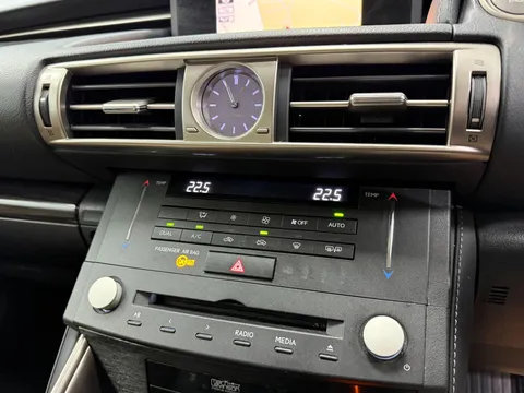 LEXUS IS 250 Premier 4dr Auto