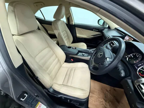 LEXUS IS 250 Premier 4dr Auto