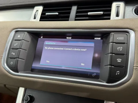 LAND ROVER RANGE ROVER EVOQUE 2.0 eD4 SE 5dr 2WD