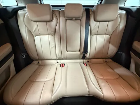 LAND ROVER RANGE ROVER EVOQUE 2.0 eD4 SE 5dr 2WD