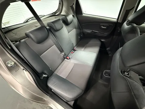 TOYOTA YARIS 1.5 Hybrid Excel 5dr CVT