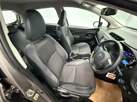 TOYOTA YARIS 1.5 Hybrid Excel 5dr CVT
