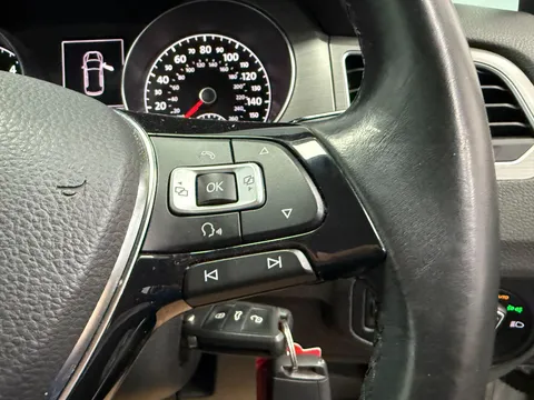 VOLKSWAGEN GOLF SV 2.0 TDI SE 5dr