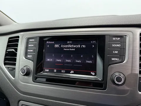 VOLKSWAGEN GOLF SV 2.0 TDI SE 5dr