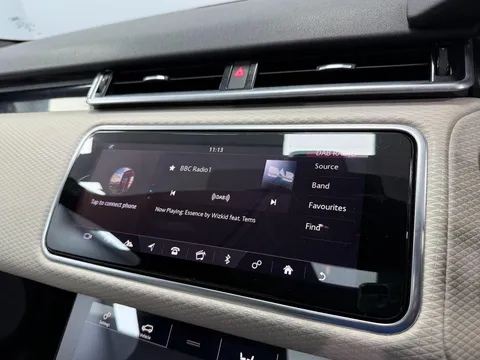 LAND ROVER RANGE ROVER VELAR 3.0 D300 R-Dynamic SE 5dr Auto