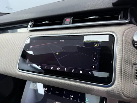 LAND ROVER RANGE ROVER VELAR 3.0 D300 R-Dynamic SE 5dr Auto