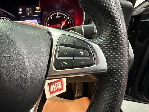 MERCEDES-BENZ C CLASS C220d 4Matic AMG Line Premium Plus 5dr Auto